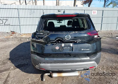 2021 Nissan Rogue Sv Intelligent Awd z USA, uszkodzony, nr VIN 5N1AT3BB0MC747707
